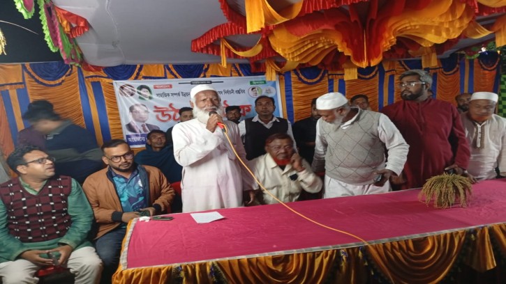 যশোরের শ্যামনগরে ধানের শীষের পক্ষে বিশাল প্রচার সভা 