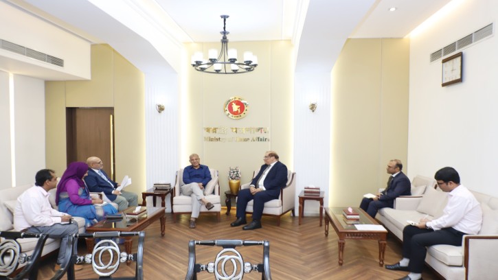 বাংলাদেশ ও পাকিস্তানের সম্পর্ক আত্মিক ও ঐতিহাসিক -----স্বরাষ্ট্র উপদেষ্টা 