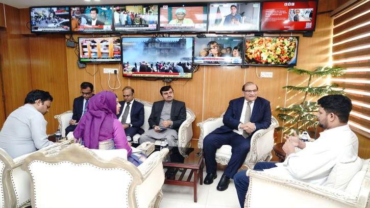 বাংলাদেশ ও পাকিস্তানের মধ্যে গণমাধ্যমের উন্নয়নে সহযোগিতামূলক সম্পর্ক জোরদারের আহ্বান তথ্য ও সম্প্রচার উপদেষ্টার 