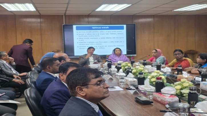 সুশাসন, স্বচ্ছতা ও জবাবদিহিতার ভিত্তিতে কাজ করতে হবে ------বেসামরিক বিমান পরিবহন ও পর্যটন  মন্ত্রী 