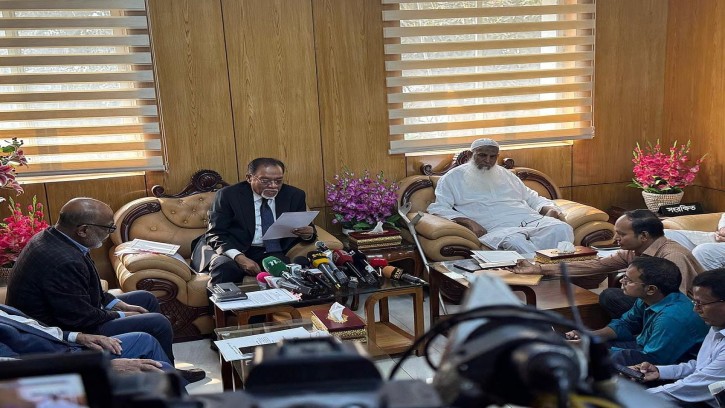 ঈদের আগেই মসজিদের ইমাম মুয়াজ্জিন ও খাদেমরা সম্মানী ভাতা পাবেন ------উপদেষ্টা ইসমাইল  জবিউল্লাহ