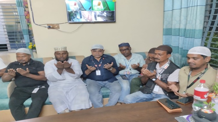 খুলনায় সাংবাদিক সুরক্ষা ও কল্যাণ ফাউন্ডেশনের দোয়া মাহফিল অনুষ্ঠিত 