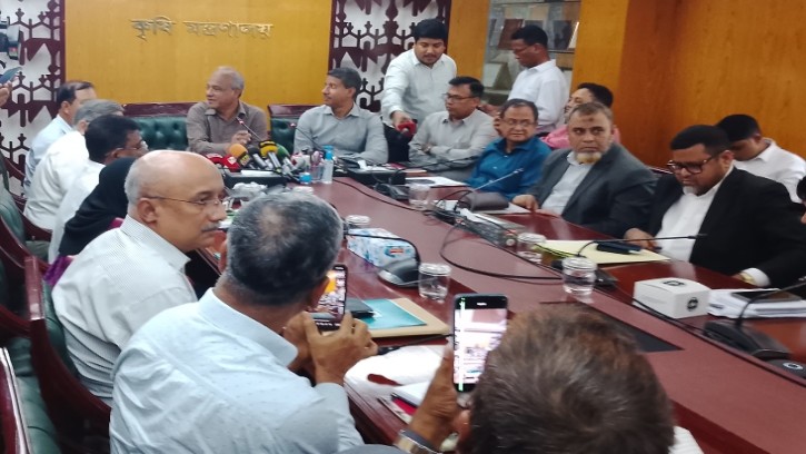 কৃষি জমি সুরক্ষা আইন হচ্ছে ----কৃষি উপদেষ্টা