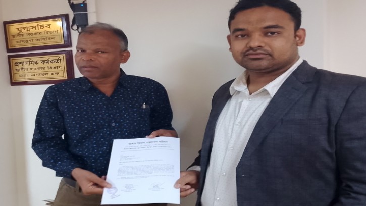 যশোর বিভাগের দাবিতে স্থানীয় সরকার পল্লী উন্নয়ন ও সমবায় মন্ত্রণালয়ের উপদেষ্টা বরাবর স্মারকলিপি প্রধান 