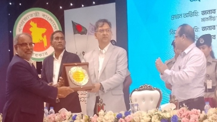 দেশকে জুয়া ও মাদক মুক্ত করার ঘোষণা স্বরাষ্ট্রমন্ত্রীর 