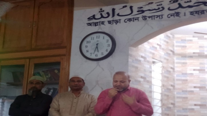 ঢাকার কল্যানপুরে দেশনেত্রী বেগম খালেদা জিয়ার স্মরণে দোয়া মাহফিল অনুষ্ঠিত 